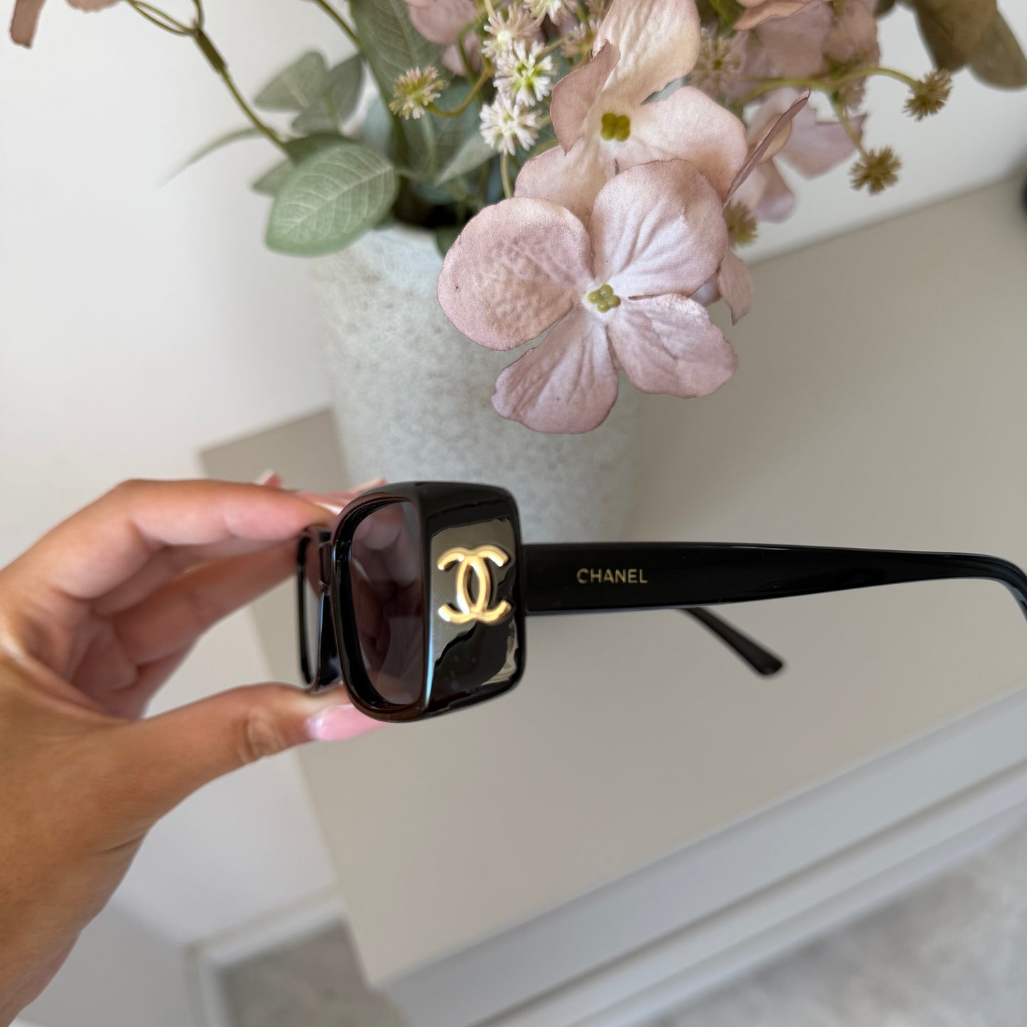 Chanel 5200