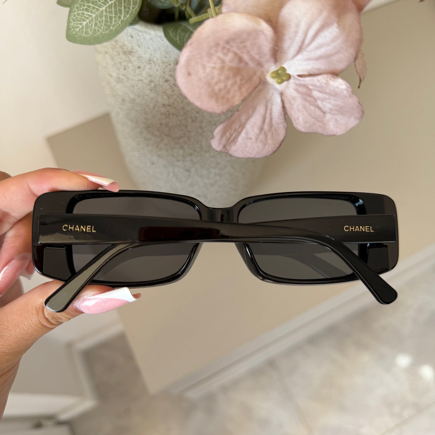 Chanel 5200