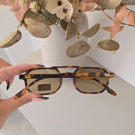 Ray Ban 736