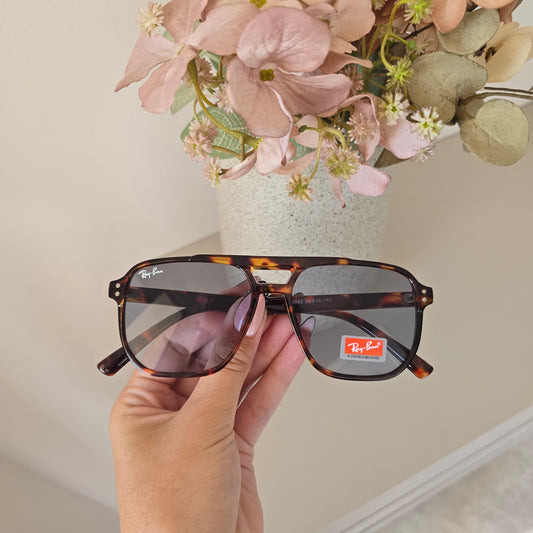 Ray Ban 737